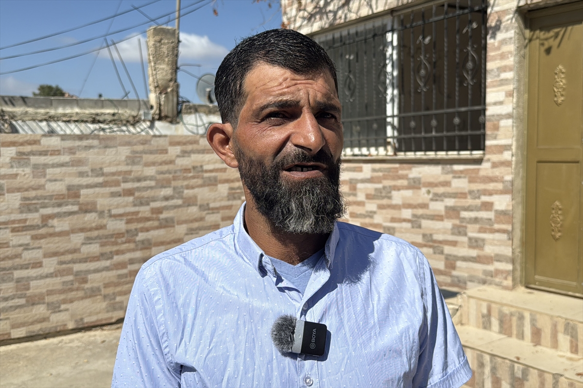 İsraillilerin Batı Şeria'daki saldırılarına direnen Filistinli, “toprağından vazgeçmeyeceğini” belirtiyor: