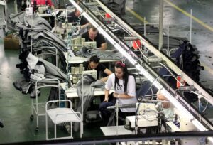 KAYSERİ (AA) – ERGÜN HAKTANIYAN – Babasından devraldığı tekstil atölyesini,