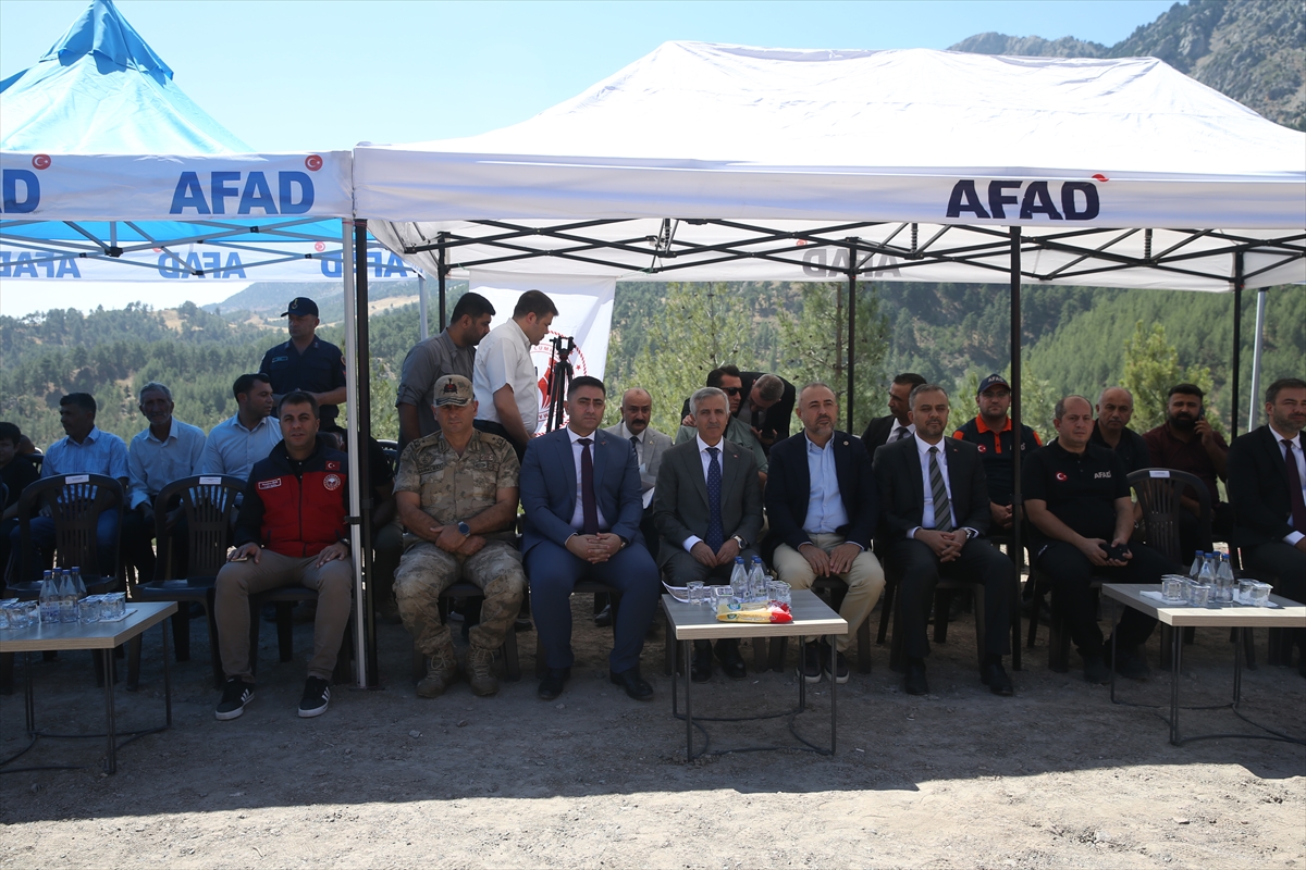 Kahramanmaraş'ta depremzede besiciler için 86 ahırın temeli atıldı