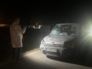 KARAMAN (AA) – Karaman'da hafif ticari aracın çarptığı kadın hayatını