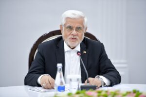 ÇOLPON-ATA (AA) – Kırgızistan Cumhurbaşkanı Sadır Caparov, İran ile ulaşım