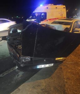 KIRKLARELİ (AA) – Kırklareli'nde iki otomobilin çarpışması sonucu 1 kişi