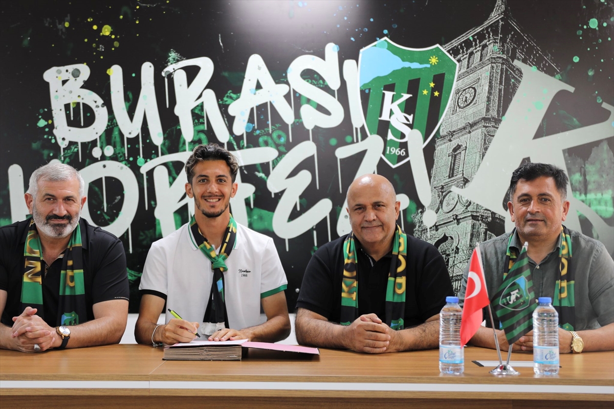 Kocaelispor, defans oyuncusu Oleksandr Syrota'yı kiralık olarak renklerine bağladı