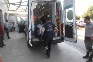 KONYA (AA) – Konya'nın Beyşehir ilçesinde otogarda çıkan bıçaklı kavgada