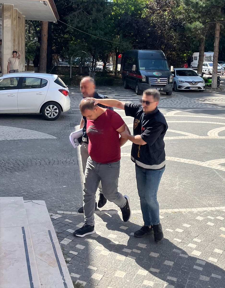 Konya'da uyuşturucu operasyonunda yakalanan şüpheli tutuklandı