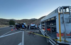 MALATYA (AA) – Malatya'nın Akçadağ ilçesinde hafif ticari araç ile