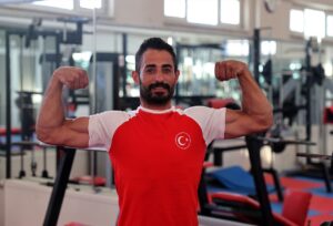 SİVAS (AA) – SERHAT ZAFER – Engelli bilek güreşinde Türkiye