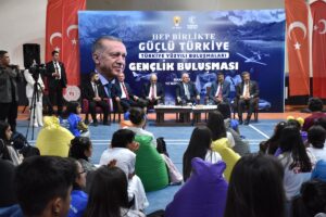 - "Türkiye'yi güçlü yarınlara, huzura ve kardeşliğe taşıma azmimizin en