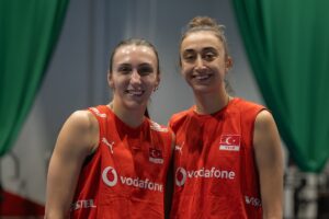 BANGKOK (AA) – MUHAMMED BOZTEPE – Milli voleybolcular Aslı Kalaç