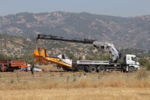 MUĞLA (AA) – Muğla'nın Yatağan ilçesinde tarlaya zorunlu iniş yapan