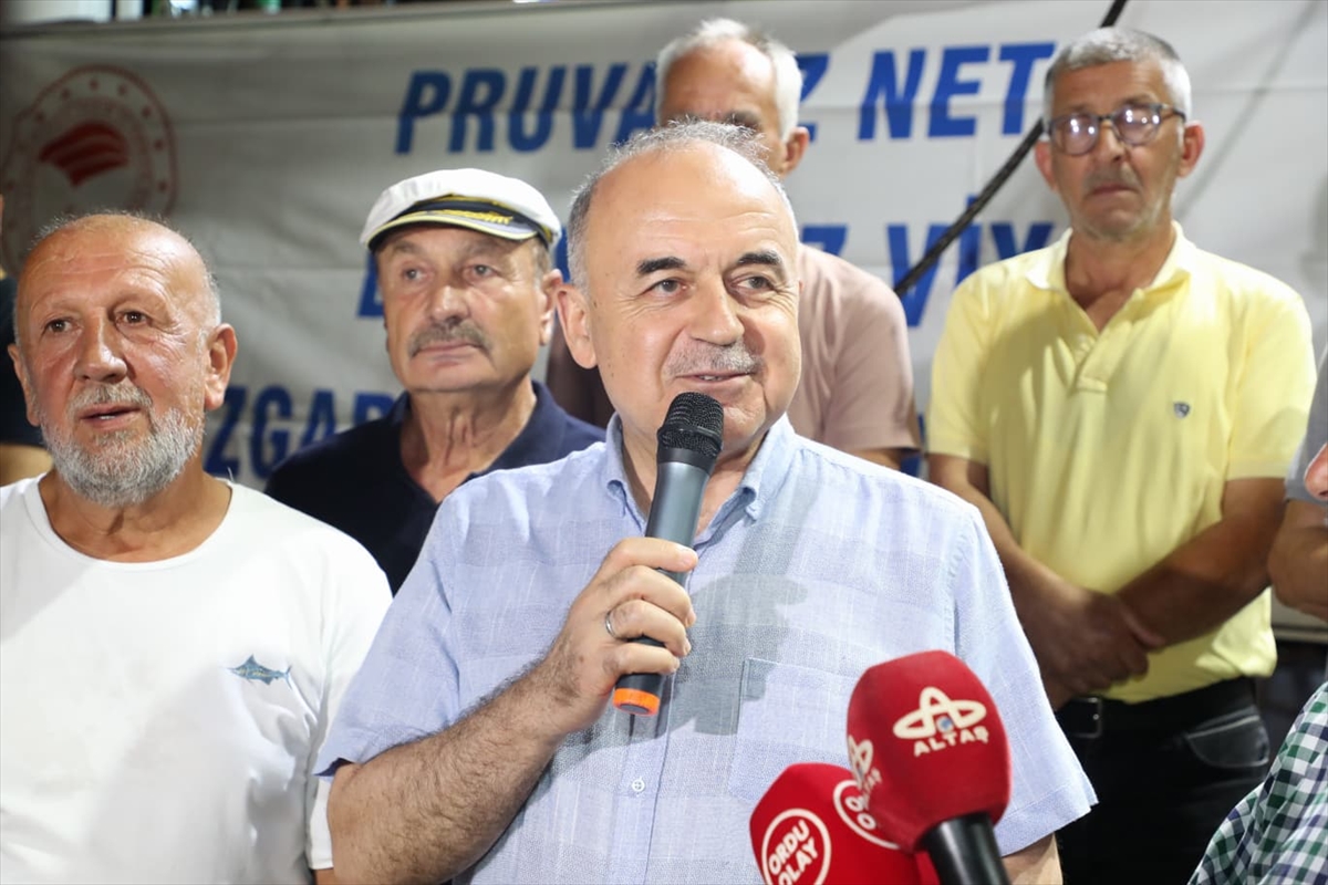 Ordulu balıkçılar dualarla mavi sulara uğurlandı