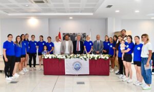 TRABZON (AA) – Hentbol Kadınlar Süper Ligi'nde mücadele eden Ortahisar