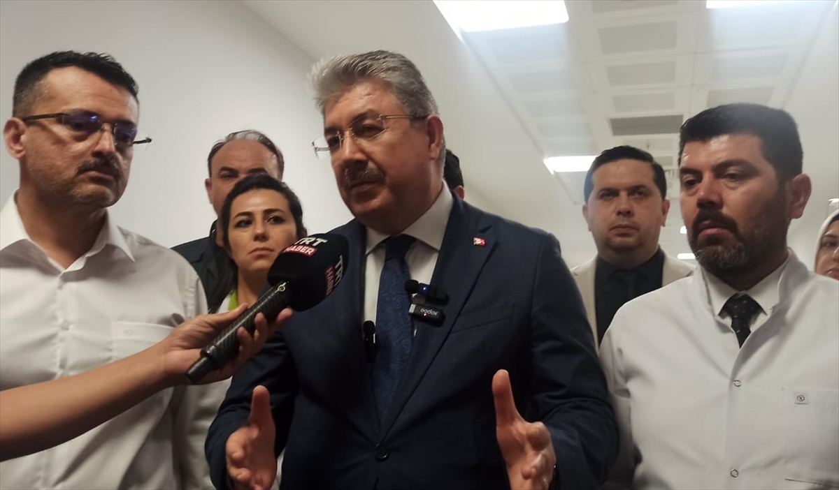 GÜNCELLEME – Osmaniye'de arazözün devrilmesi sonucu 1 işçi şehit oldu, 4 işçi yaralandı