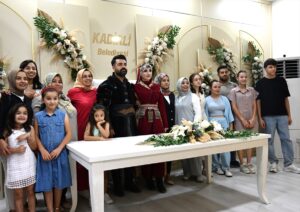 OSMANİYE (AA) – Osmaniye'nin Kadirli ilçesinde genç çift, nikah törenine