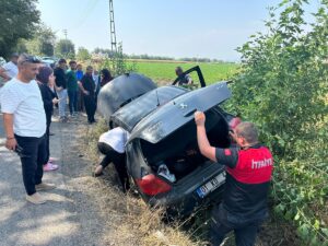 OSMANİYE (AA) – Osmaniye'nin Düziçi ilçesinde şarampole devrilen otomobildeki 4
