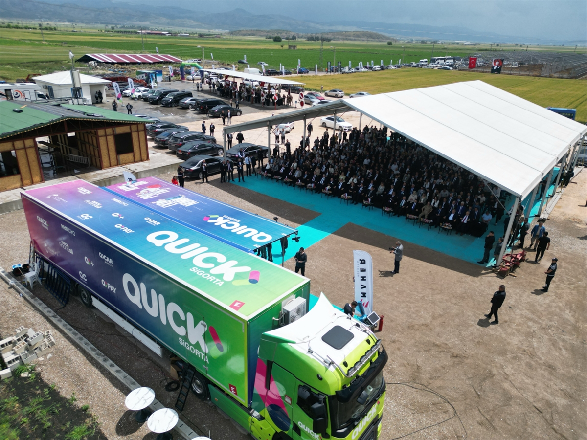 QTeam, QTruck ve QKaravan ile Türkiye'yi dolaşıyor