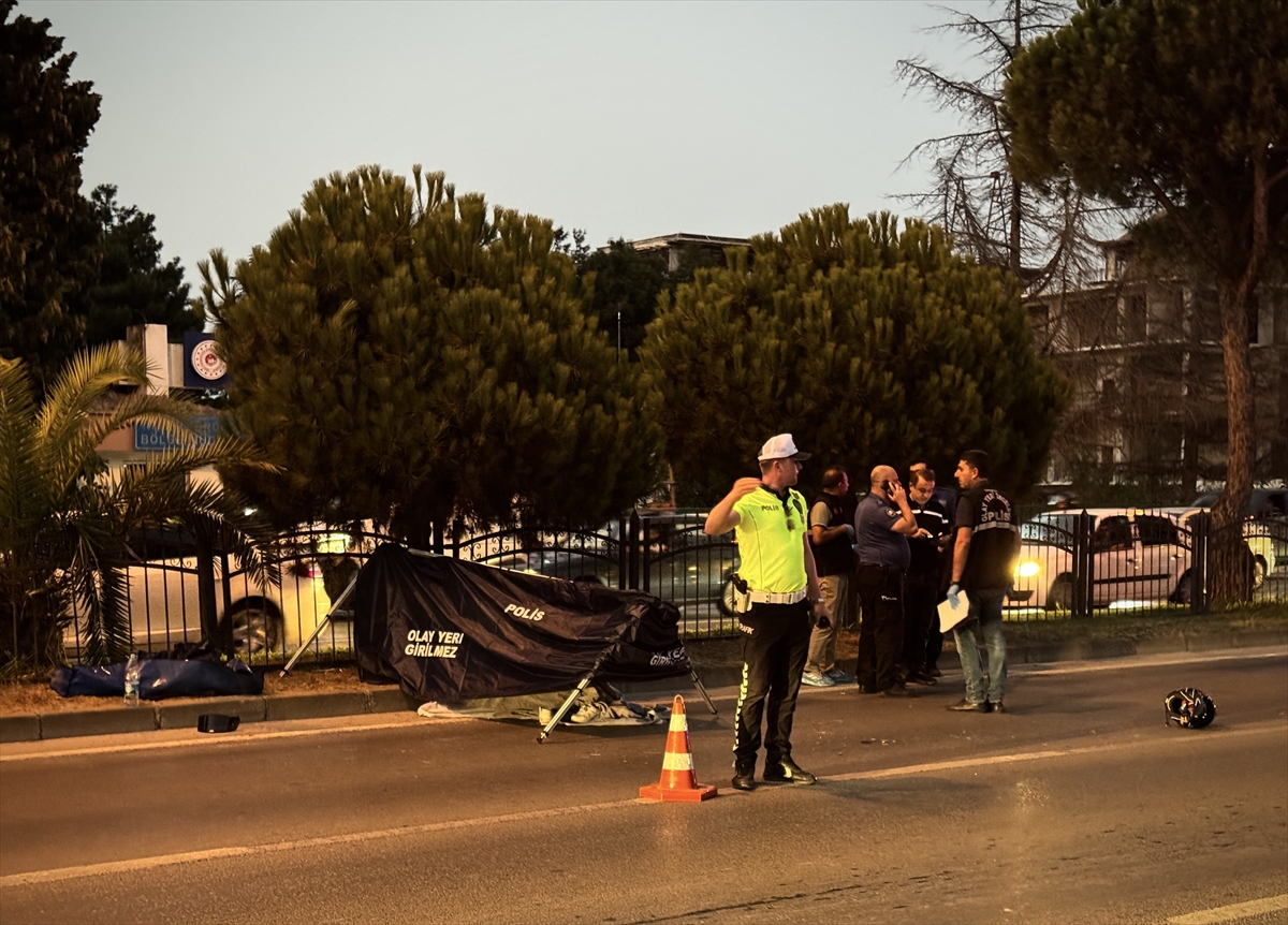 Samsun'da motosikletin çarptığı yaya öldü, sürücü yaralandı