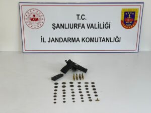 ŞANLIURFA (AA) – Şanlıurfa'nın Siverek ilçesinde tarihi eser olduğu değerlendirilen