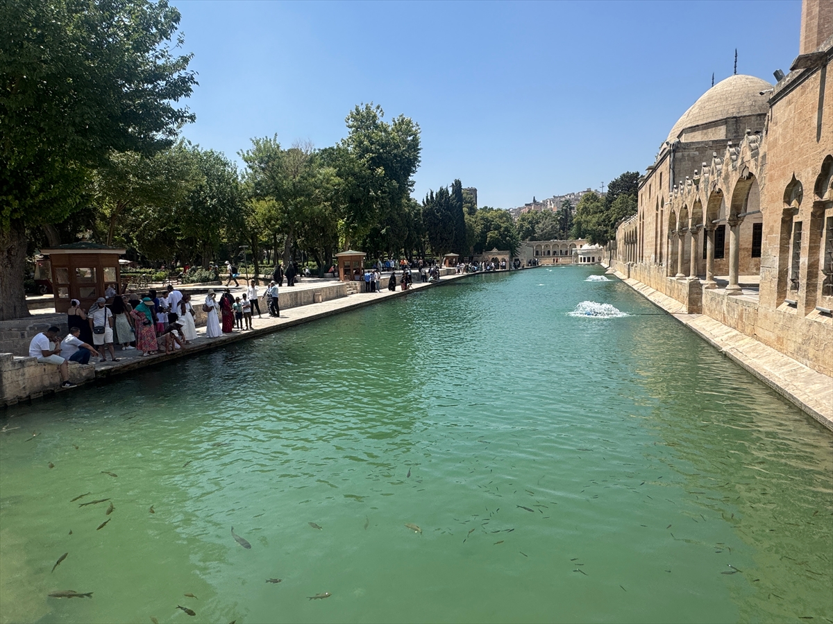 Şanlıurfa'da termometreler 48 dereceyi gösterdi