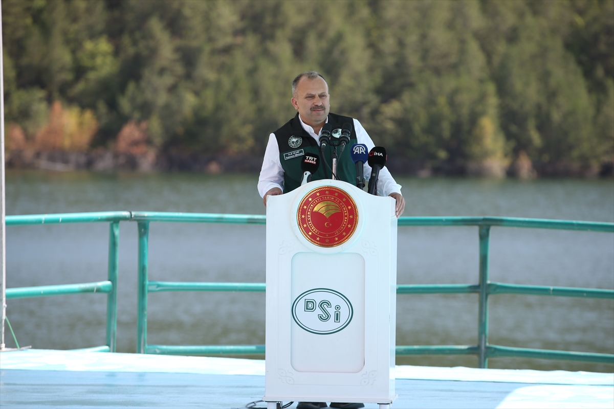 Tarım ve Orman Bakanı Yumaklı, Obrucak Barajı'nın açılışına katıldı: