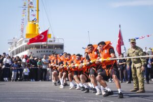 - Etkinlik kapsamında denizcilik geleneğinin özünü yansıtan, cesaretin, takım ruhunun