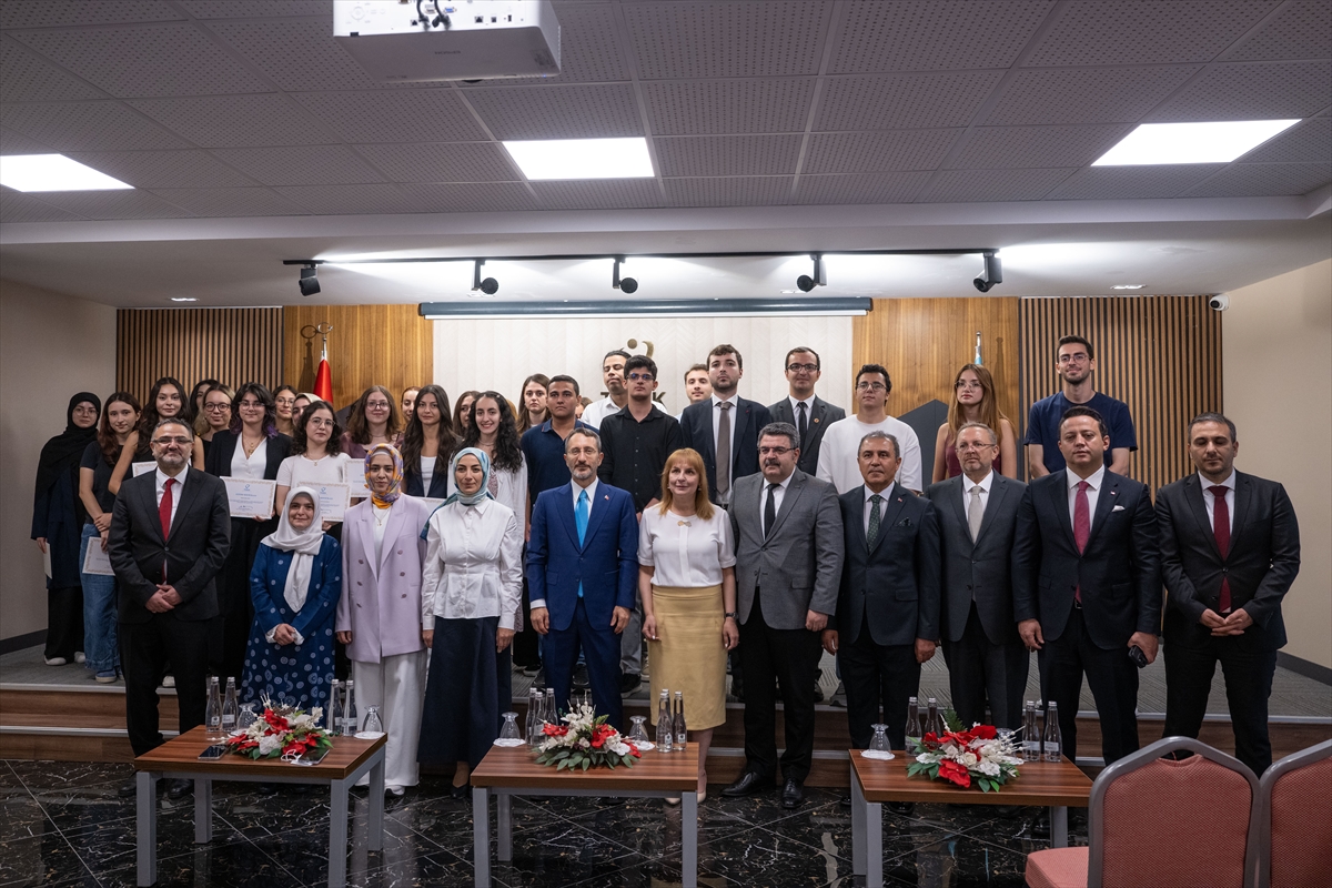 TİHEK Başkanı Altun İnsan Hakları ve Eşitlik Hukuku Sertifika Töreni'nde konuştu: