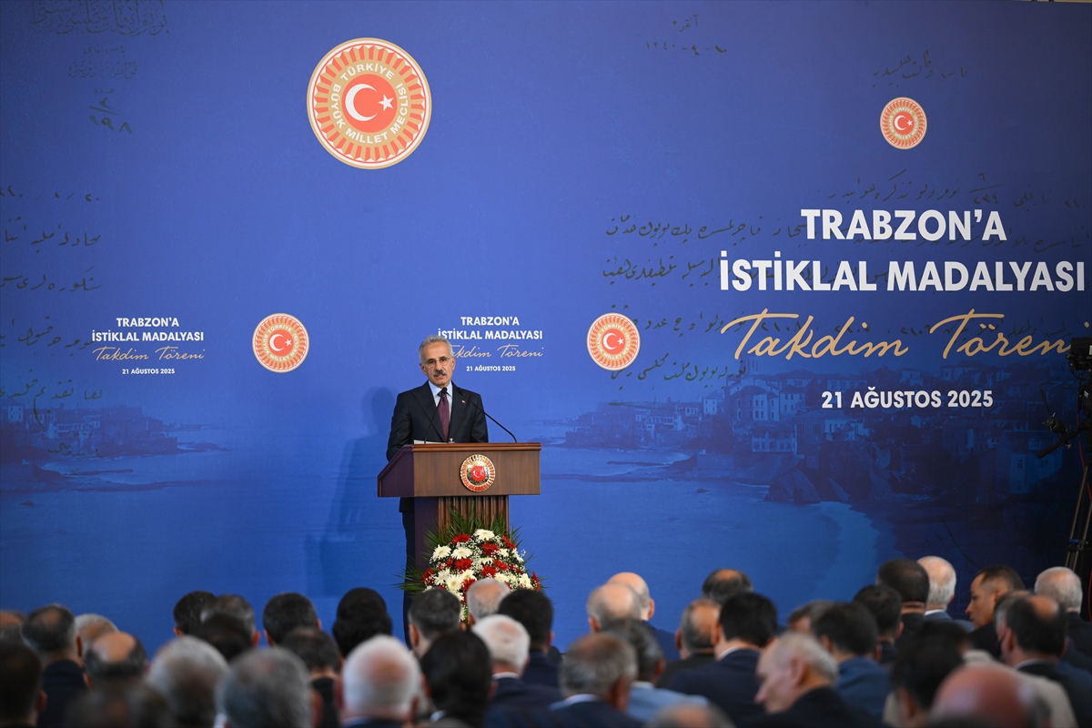 Trabzon'a İstiklal Madalyası Takdim Töreni yapıldı
