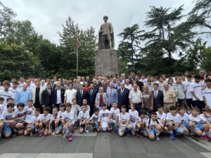 TRABZON (AA) – Trabzonspor Kulübünün kuruluşunun 58'inci yıl dönümü dolayısıyla