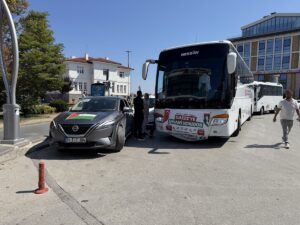 YALOVA (AA) – Yalova'da 21 araçlık grup, İsrail'in Gazze'deki soykırımını