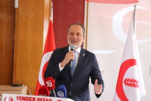 - "Bugün Türkiye'de 14 milyon işsiz var. Emekli, çiftçi, küçük