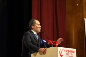 - "Aynı 54. hükümette Erbakan Hoca'mızın yaptığı gibi Cumhuriyet tarihinin