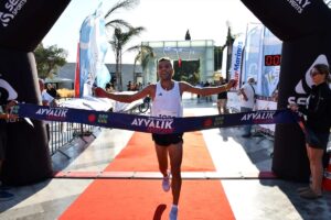 BALIKESİR (AA) – Balıkesir'in Ayvalık ilçesinde, bu yıl üçüncüsü düzenlenen