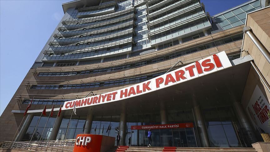 CHP Genel Başkanı Özel, canlı yayında soruları yanıtladı