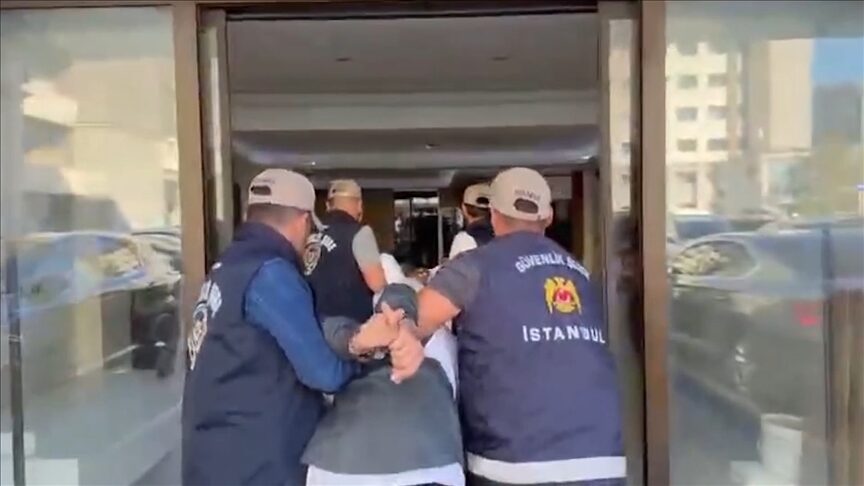 İSTANBUL (AA) – Zeytinburnu’nda, Cevizlibağ Atatürk KYK Kız Öğrenci Yurdu’nda