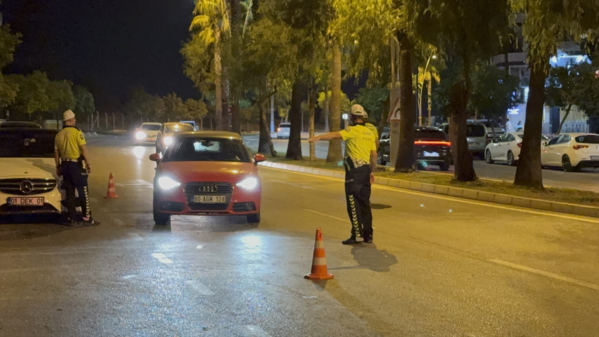 Adana'da dron destekli trafik denetimi yapıldı