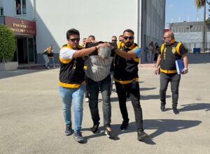 - Polisin düzenlediği operasyonda 54 bin 265 uyuşturucu etkili hap