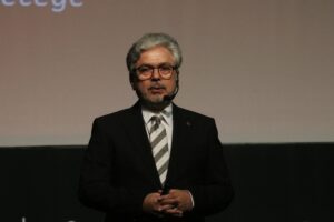 ADANA (AA) – Adana'da, "Türkiye Yüzyılı Maarif Modeli Buluşmaları" toplantısı