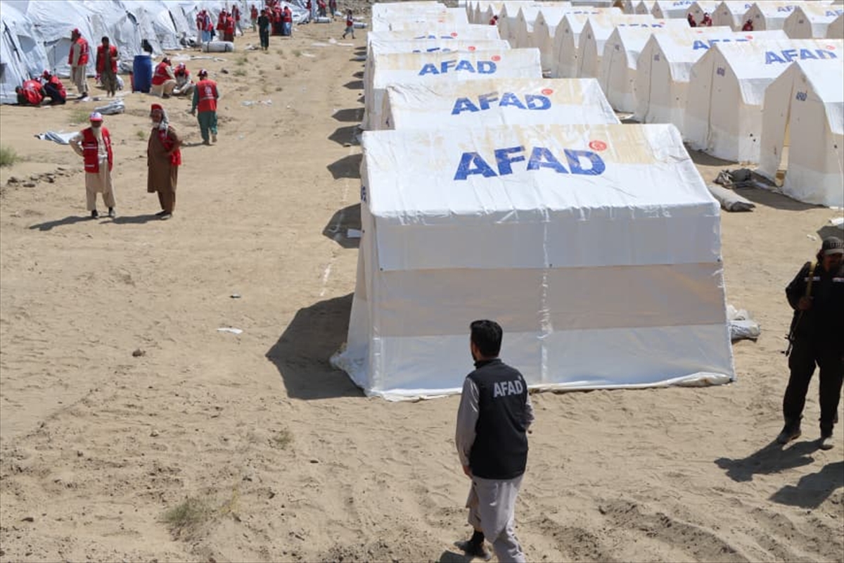 AFAD'dan Afganistan'daki depremzedelere barınma, beslenme ve hijyen malzemesi desteği