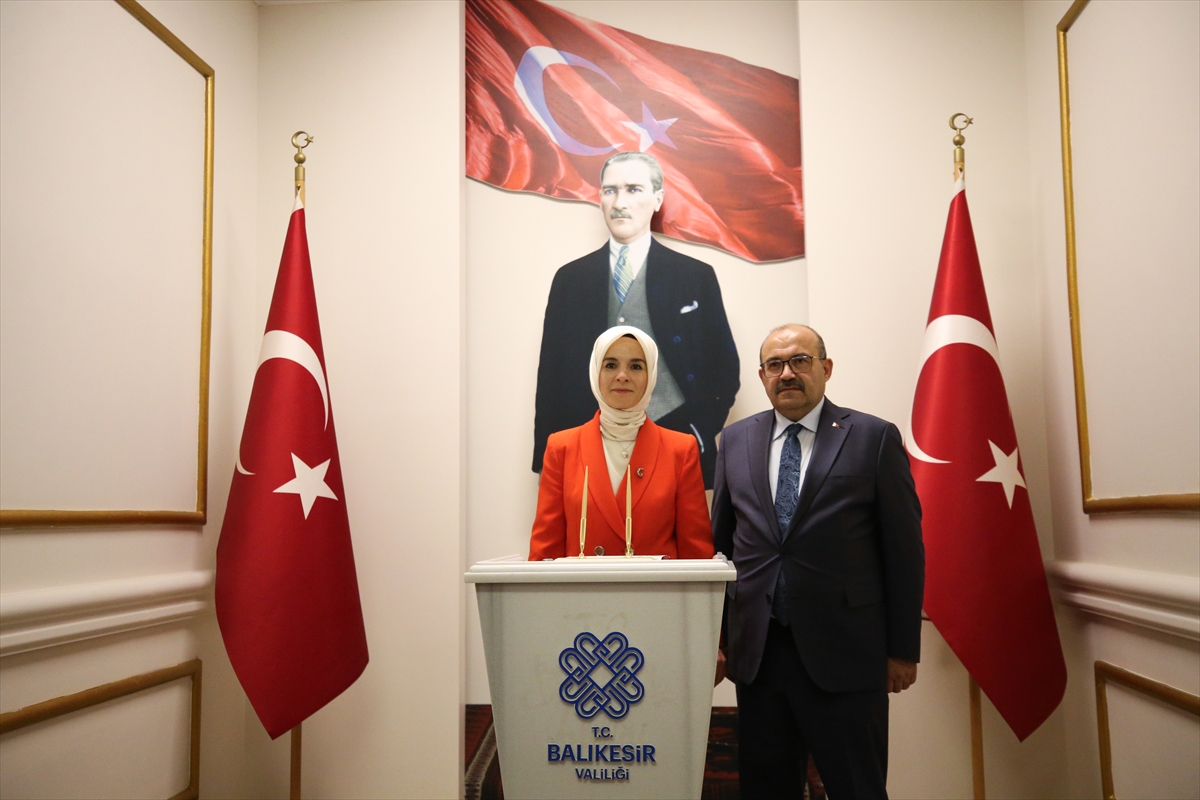 Aile ve Sosyal Hizmetler Bakanı Göktaş, Balıkesir Valiliği'nde konuştu:
