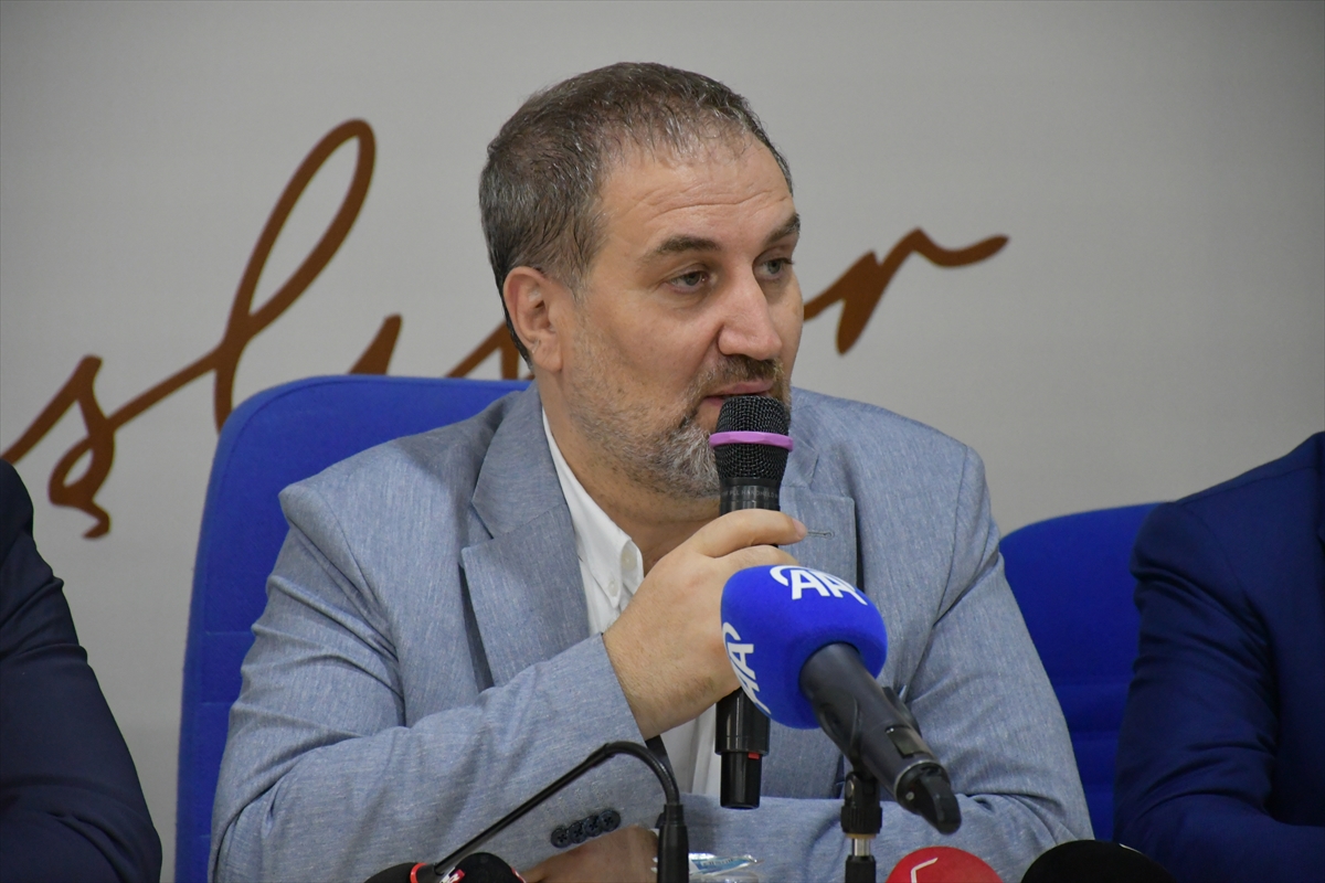 AK Parti Genel Başkan Yardımcısı Şen, Batman'da “Türkiye Yüzyılı Buluşmaları” programında konuştu: