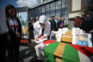 BALIKESİR (AA) – AK Parti Genel Başkan Yardımcısı Belgin Uygur,