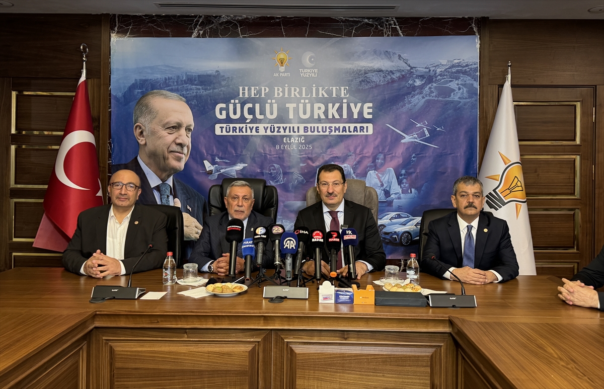 AK Parti Genel Başkan Yardımcısı Yavuz, Elazığ'da “Türkiye Yüzyılı Buluşmaları” programında konuştu: