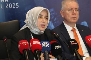 ADANA (AA) – AK Parti Grup Başkanvekili Özlem Zengin, "AK