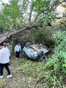 AMASYA (AA) – Amasya'nın Gümüşhacıköy ilçesinde devrilen otomobildeki 1 kişi