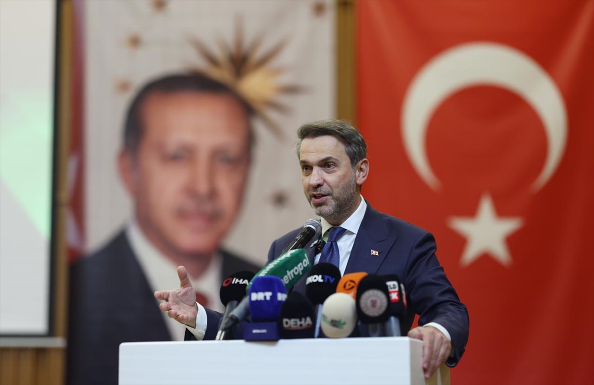 Bakan Bayraktar, Denizli'de “Makine Zirvesi 2025” programında konuştu: