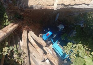 BİLECİK (AA) – Bilecik'in Gölpazarı ilçesinde, motosikletin devrilmesi sonucu yaşlı