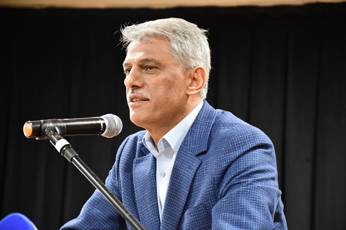 Bilecik'te Fatih Dönmez Kültür Merkezi Konferans Salonu açıldı