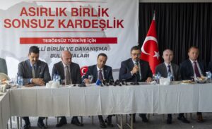 BOLU (AA) – Bolu'da, MHP Sivas Milletvekili Ahmet Özyürek başkanlığında