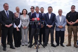 - "(Milli Dayanışma, Kardeşlik ve Demokrasi Komisyonu çalışmaları) CHP, 'Bu