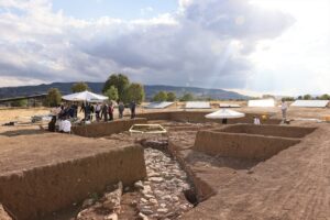 ÇORUM (AA) – Çorum Valisi Ali Çalgan, Ortaköy ilçesindeki Şapinuva